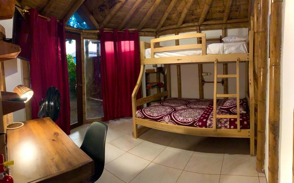 Itchimbia Garden Ayampe Montana Y Mar Villa Kültér fotó